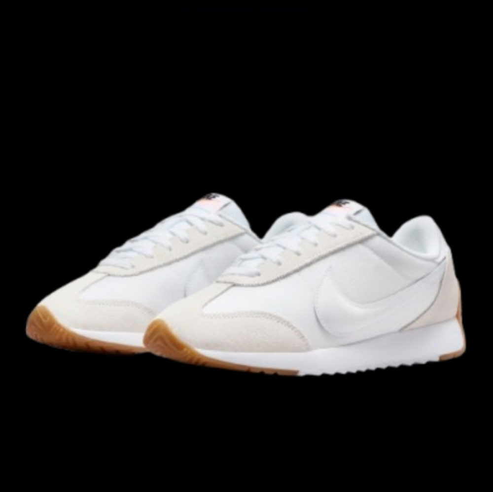 Nike Pacific Womens Size 9 White Safety Orange Gum Light Brown